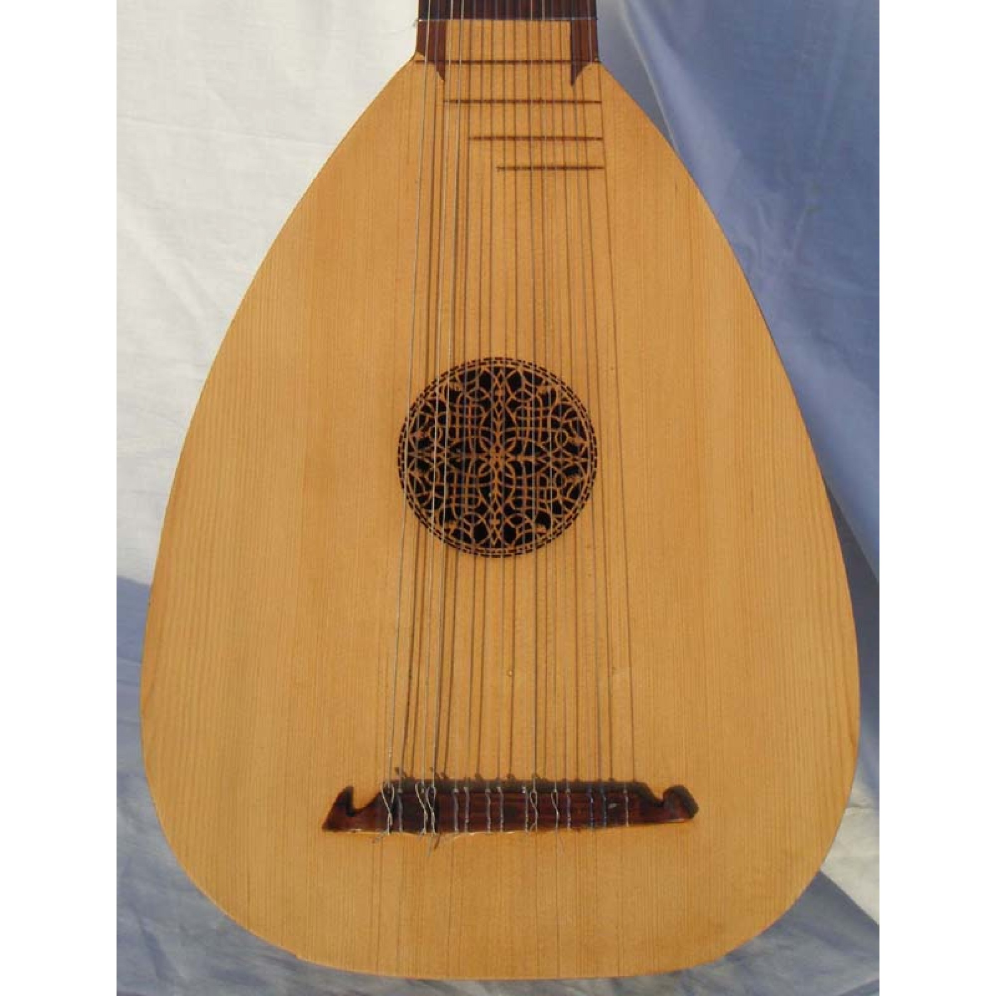 8 course lute tuning